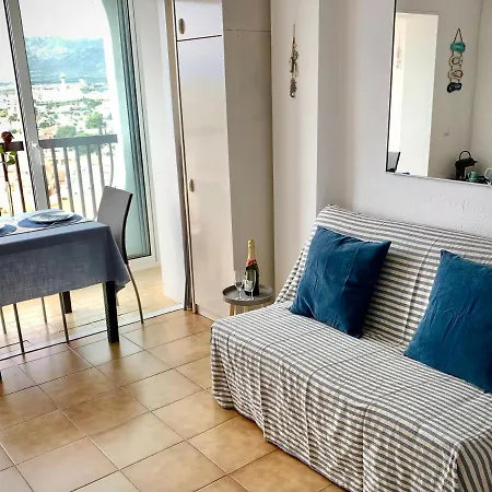 Apartment Bay View